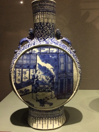 Vase with ladies design in underglaze blue